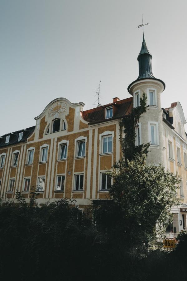 Hotel Hartmann Fuerstenfeldbruck Exterior foto