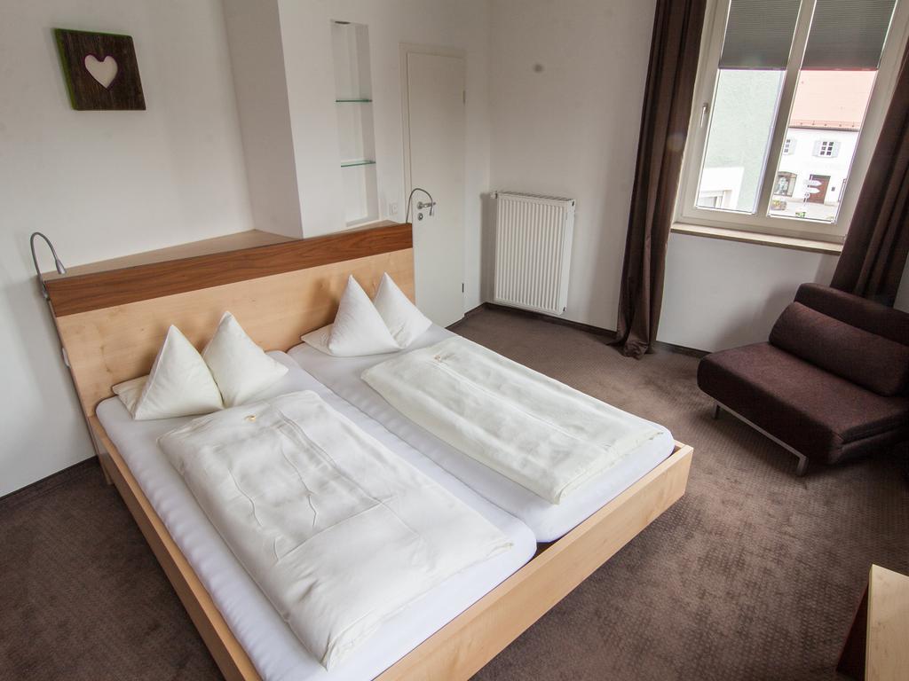 Hotel Hartmann Fuerstenfeldbruck Quarto foto